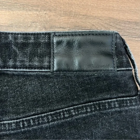Madewell The Curvy Perfect Vintage Cropped Jean Lunar Wash Size 25P - Picture 11 of 12